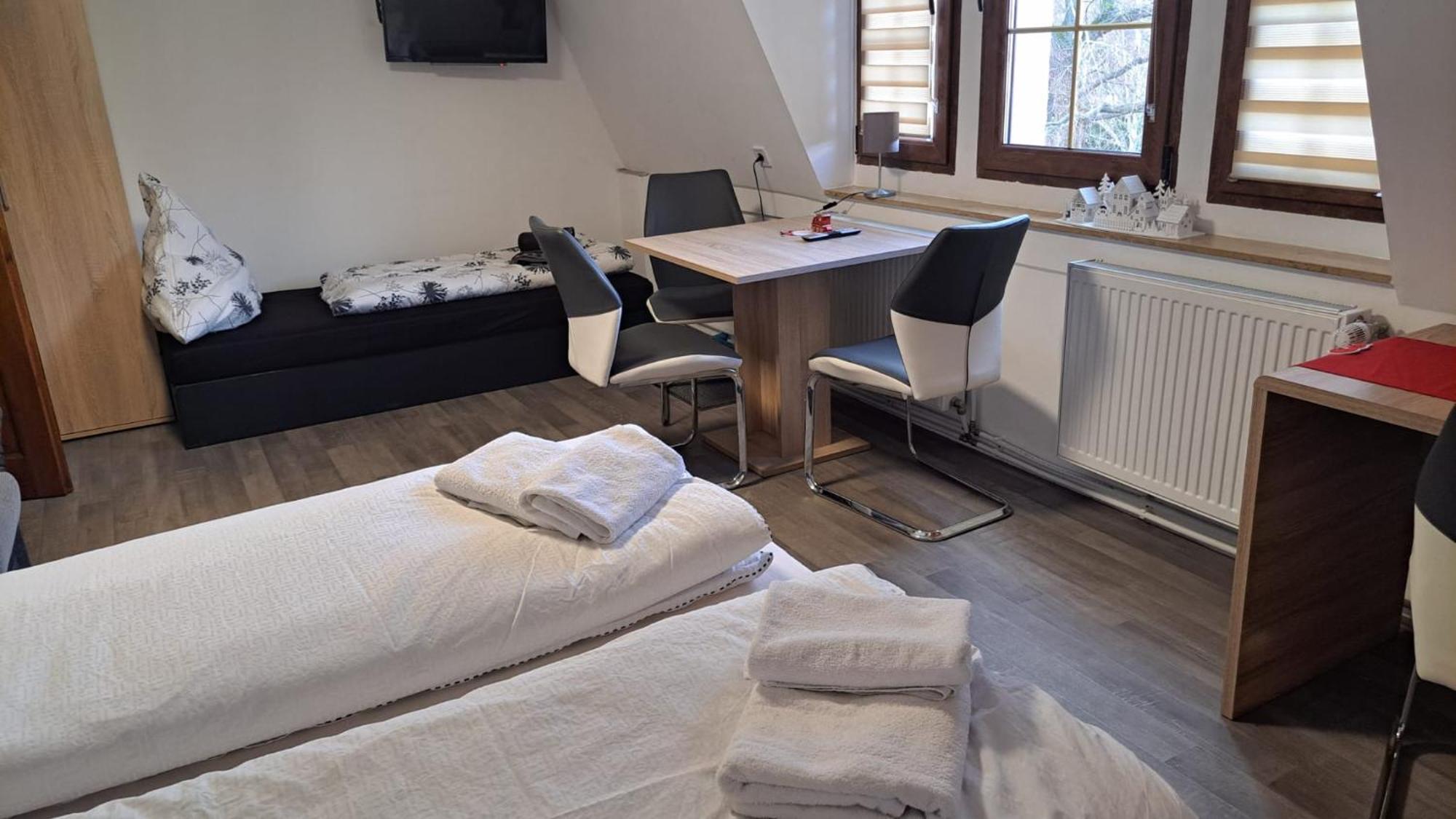 Zimmervermietung Abir Dresden Ngoại thất bức ảnh